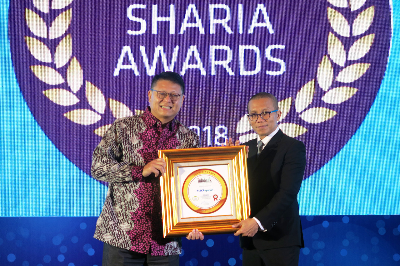 BCA Syariah Raih Penghargaan Infobank Sharia Finance Institution Award 2018