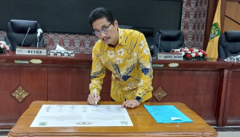 Ketua Fraksi PKB Kota Tangerang Realistis Kritisi Rencana Kenaikan BBM