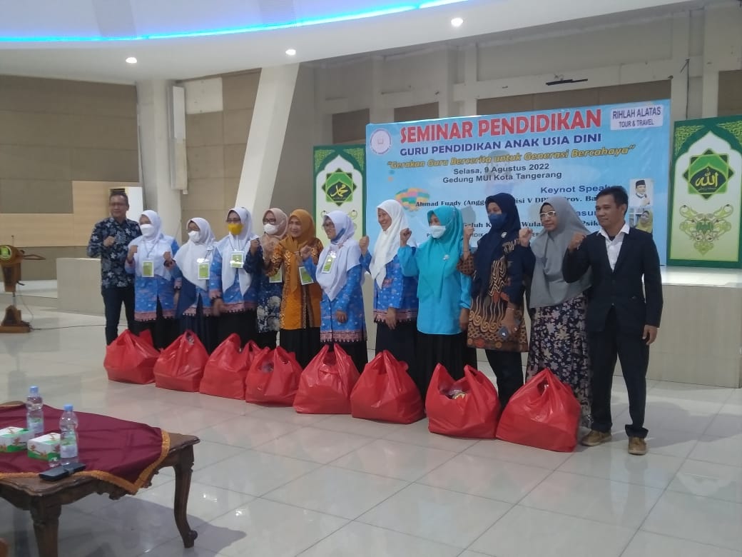 Tiga Ratus Guru PAUD Di Kota Tangerang Hadiri Seminar Pendidikan