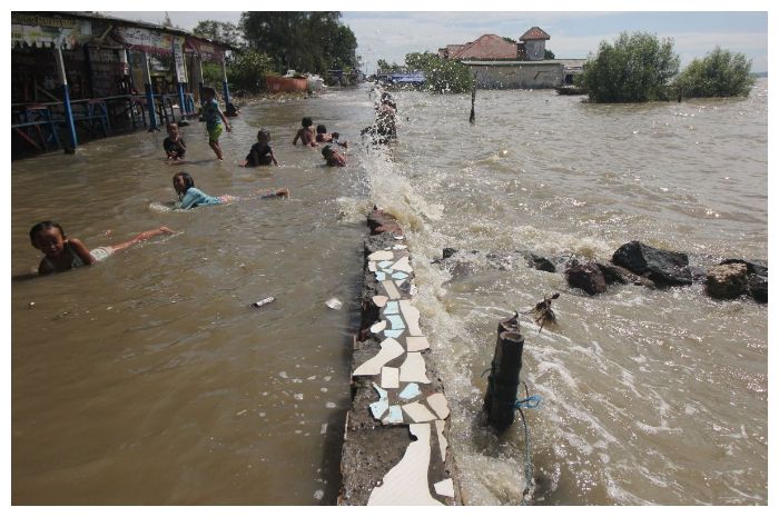 BPBD DKI Menghimbau Warga Jakarta Utara Terkait Potensi Banjir Rob di 8 Wilayah