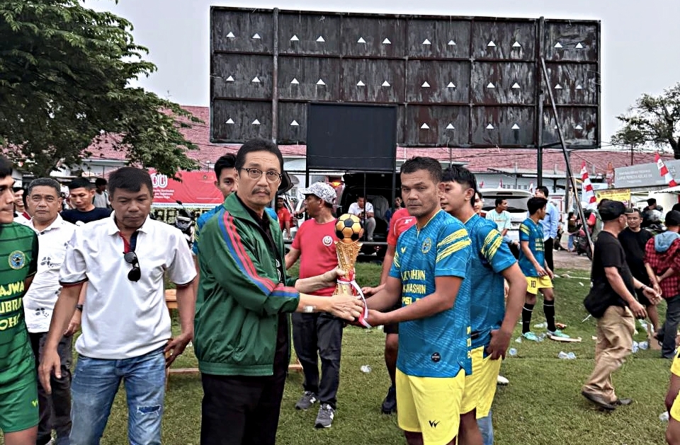 IKSK Katapiang Boyong Trofi IKM Cup DPD Kota Tangerang, Meriahkan HUT RI ke-80 di Kota Tangerang IKSK Katapiang Boyong Trofi IKM Cup DPD Kota Tangerang, Meriahkan HUT RI ke-80 di Kota Tangerang
